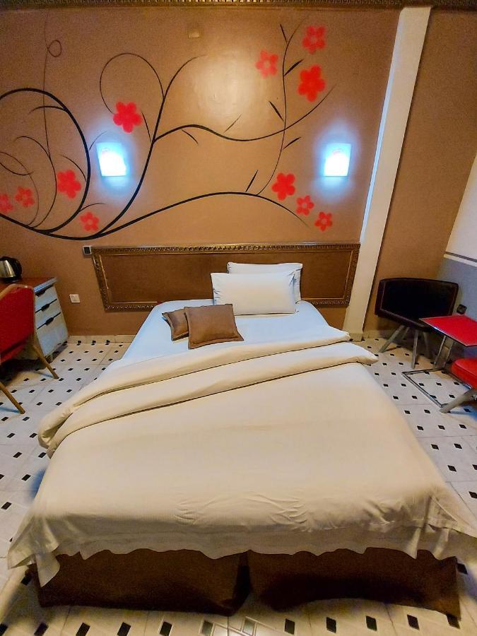 Hotel Relax คินชาซา ภายนอก รูปภาพ